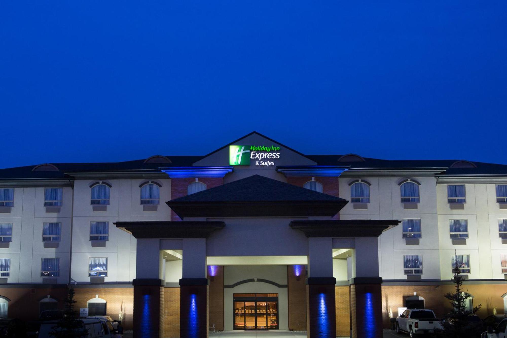Holiday Inn Express & Suites Drayton Valley By Ihg Luaran gambar
